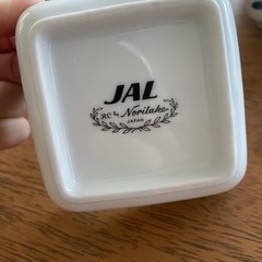 引越しの為21日まで　小鉢まとめて　ノリタケ　JALの画像