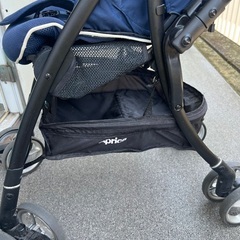 アップリカベビーカー [無料の冬用ブランケットカバーとレインカバー付き]の画像