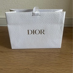DIOR紙袋の画像