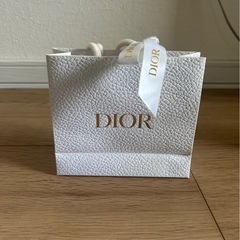 DIOR紙袋の画像