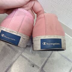 championのスニーカー　カラフル24.5cmの画像