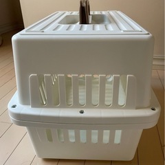 犬用ケージの画像