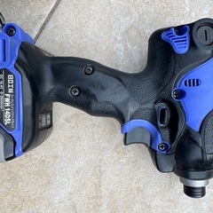 日立　コードレスインパクトドライバーの画像