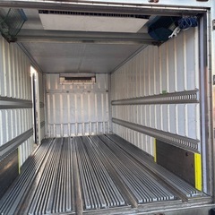 トラックコンテナ　断熱材入り　バイク農機具倉庫　物置きにの画像