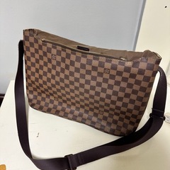 ダミエカバンの画像