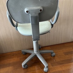 学習イスの画像