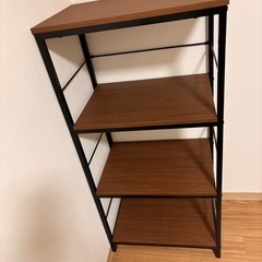 ニトリ　木目調シェルフの画像