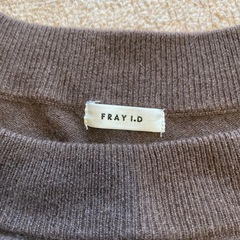Ｆ R A Y I. D 羊毛ブラウン ニットワンピース ,バックレースアップの画像