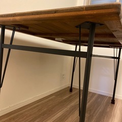 ダイニングテーブルセットの画像