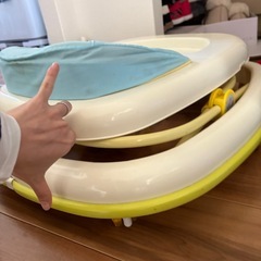 歩行器　ベビーの画像
