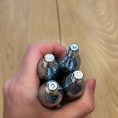 パンク修理 CO2ボンベの画像