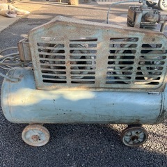 日立 ベビコン エアーコンプレッサー BU-7TL 50Hz 　ジャンク の画像