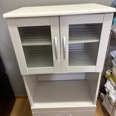 レンジボード付き食器棚
