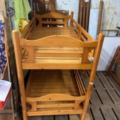 ２段ベットの画像