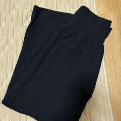 マタニティパンツ3本➕ワンピース一着の画像