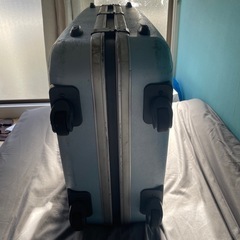 スーツケース大型の画像