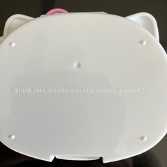 ハローキティちゃん小物入れの画像