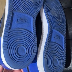 NIKE スニーカー  エバノンミッド28.5の画像