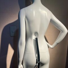 マネキン　店舗使用品　レディース　①の画像
