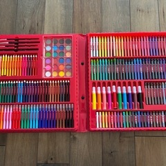 新品未使用　アートセットの画像