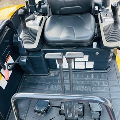 ●コマツ●KOMATSU● PC35MR-3 ●油圧ショベル●共用5本配管●2277時間の画像