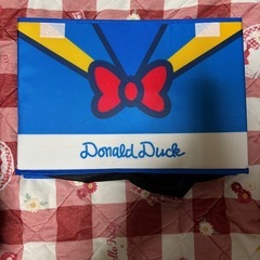 サンリオ&ドナルド&ぺんてる収納ボックスの画像