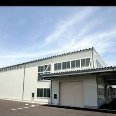 機械オペレーター／繁忙期でも残業10時間以内／ほぼカレンダー通りの休日／金属熱処理のトップメーカーの画像