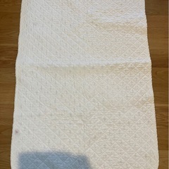 値下げしました！赤ちゃんの城　ベビー布団と敷きパットの画像