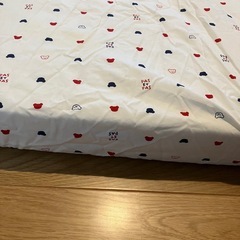 値下げしました！赤ちゃんの城　ベビー布団と敷きパットの画像