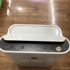 【半年間動作保証付き】SHARP 加湿空気清浄機 2022年製　KC-50TH4-Wの画像