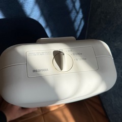 アイリスオーヤマ セラミックヒーター 2021年製／動作良好の画像