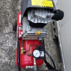 コンプレッサー(アネスト岩田)の画像