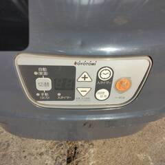 業務用石油ストーブ　トヨトミ　１００V　灯油　の画像