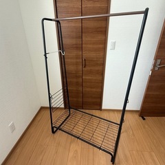 ハンガーラック　洗濯物干し　受け渡し決まりました