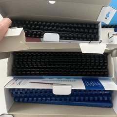   <文具> 鉄リング製本機 角穴 プロ仕上げ一式の画像