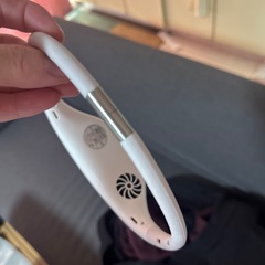 充電式首掛けファンの画像