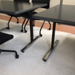 オフィス用　テーブル　チェアの画像