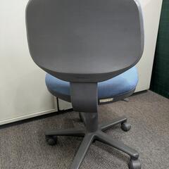 オフィス用のイス（5脚）の画像