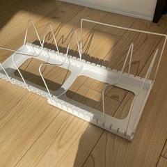 【前橋市直接渡し】ニトリ　伸縮ざるボウルフライパンスタンド 幅30～54cm(ZF-540)の画像