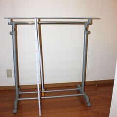 ハンガーラック1の画像