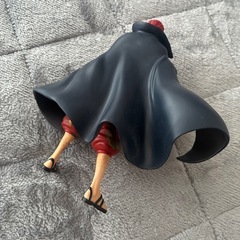 ワンピースシャンクスフィギュアの画像
