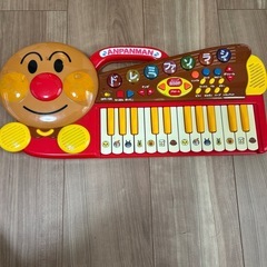 ベビーおもちゃ　カラフル　まとめ売り　アンパンマンの画像