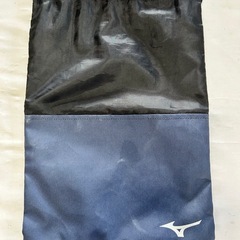 野球スパイクの画像