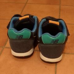 ニューバランス 996 スニーカー ネイビー キッズ 16.5cmの画像