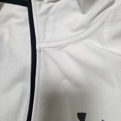 使用1回だけ！UNDER ARMOUR 2025秋冬新作ブラッシュドウーブン   ジャケットの画像