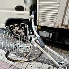 ブリジストン　シルバー　
シティサイクル　27インチ！！の画像