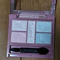 （代理出品のため現金のみ）キャンメイク　パーフェクトスタイリストアイズv27の画像