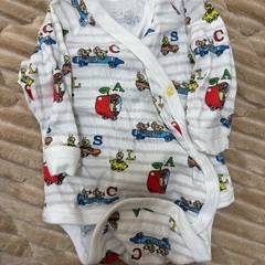 ベビー服60 その他短肌着7点、オーバーオール３点ありの画像