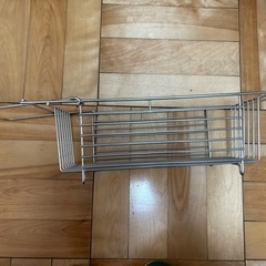 受け渡し者決定】12/23まで募集。無印良品　ステンレス　水切りカゴ　シンクバスケット　スライド式の画像