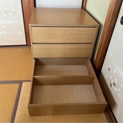 収納　タンスの画像
